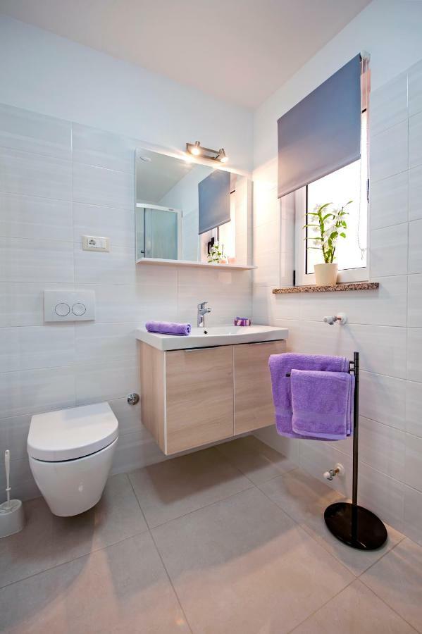 Apartman Sonata Rovigno Esterno foto