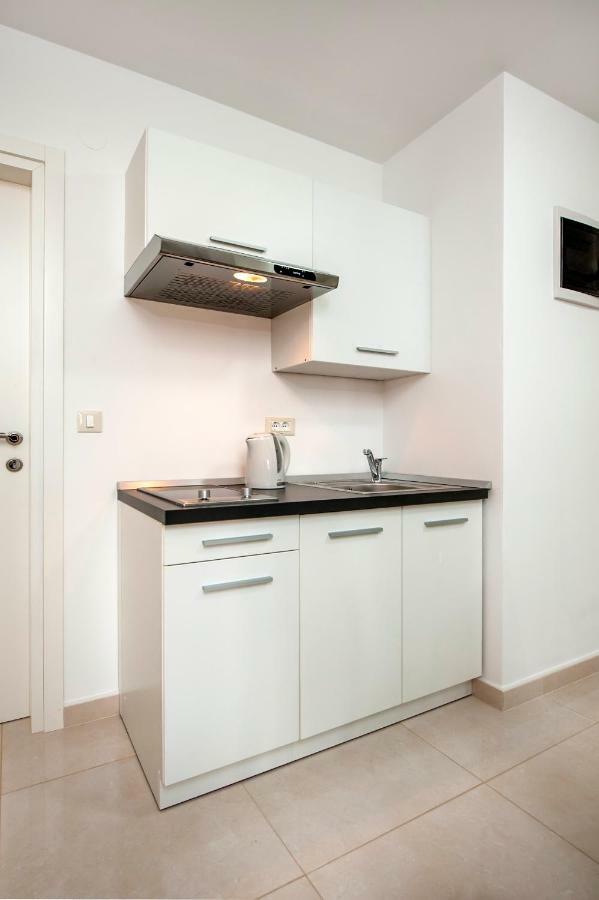 Apartman Sonata Rovigno Esterno foto