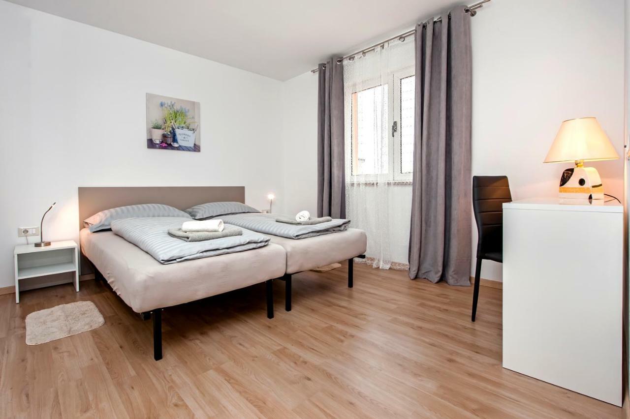 Apartman Sonata Rovigno Esterno foto